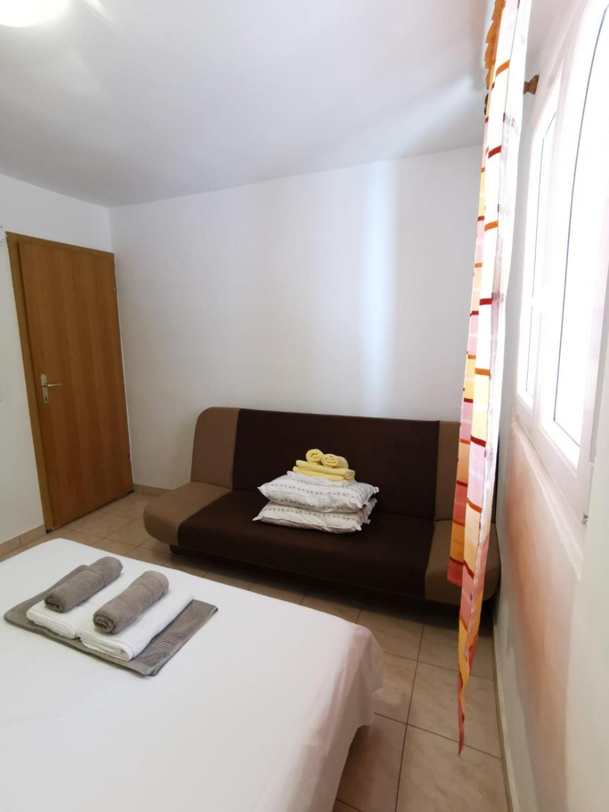 Apartments By The Sea Mimice, Omis - 14230 Стая снимка